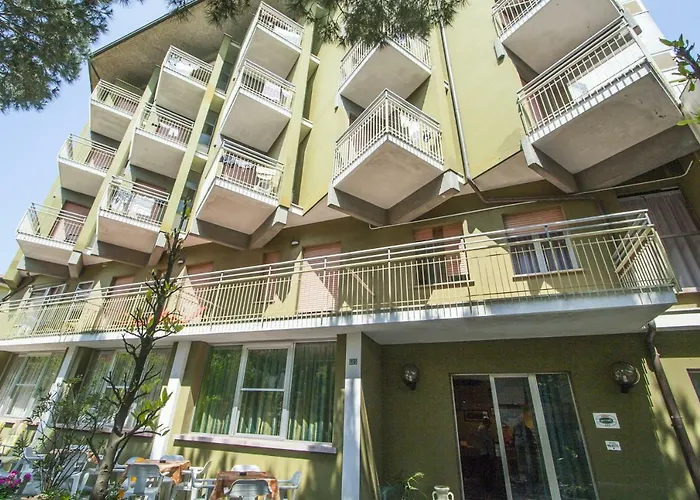 فندق Majestic San Mauro Mare