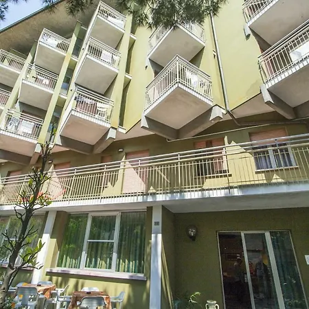 Ξενοδοχείο Majestic San Mauro Mare